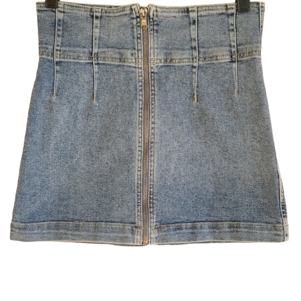 FREE PEOPLE VIRGO Front Zip Jean Skirt 27 Mini Indigo Blue Light Wash Denim - Picture 11 of 14